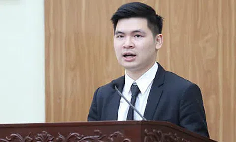 Con trai bầu Hiển nắm ghế Chủ tịch CLB Hà Nội