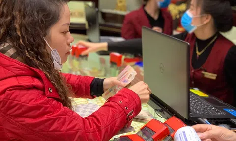 Giá vàng hôm nay 23/2, vượt 46 triệu/lượng, thời điểm đáng sợ