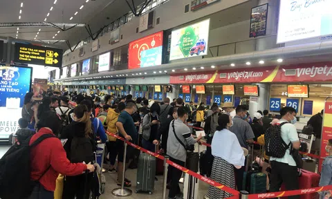 Đi máy bay giữa mùa dịch corona sao cho an toàn?