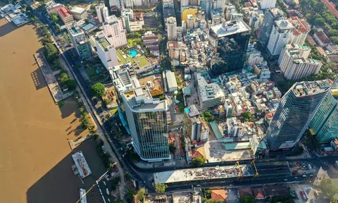 Khu đất vàng 10 năm nay chỉ làm bãi giữ xe ở TP.HCM