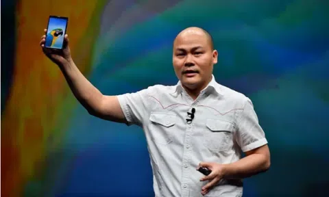 CEO Bkav Nguyễn Tử Quảng: 'Các nhà sản xuất khác phải học hỏi Bphone'