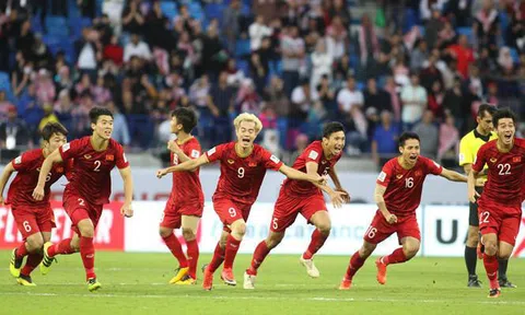 Tuyển Việt Nam nhận tin dữ, thầy Park... chạy ngay đi!