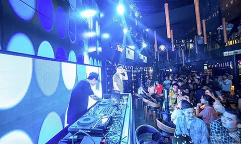 Chủ quán bar, vũ trường TPHCM lo phá sản