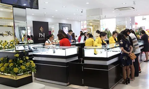 Hàng tồn kho của MWG và PNJ tăng nhanh