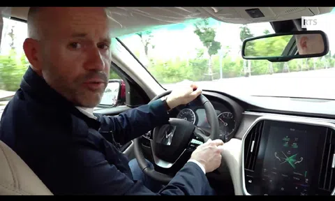 Truyền hình Thụy Sỹ gọi VinFast là ‘kẻ thách thức ngành ô tô thế giới’