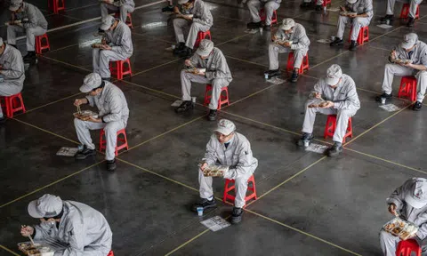 Tương lai phục hồi hoàn toàn của kinh tế Trung Quốc vẫn mờ mịt