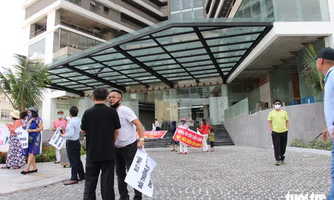 Khách hàng vây FLC Faros đòi căn hộ