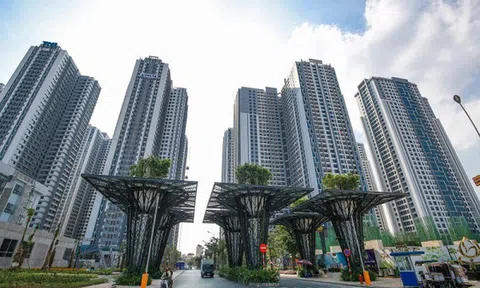 Bộ Xây dựng muốn “siết” bất động sản cao cấp, doanh nghiệp không đồng tình