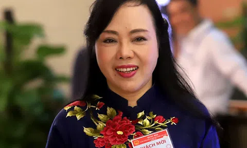 Nguyên Bộ trưởng Y tế Nguyễn Thị Kim Tiến: COVID-19 sẽ vẫy tay chào Việt Nam để ra đi trong nắng hè rực rỡ