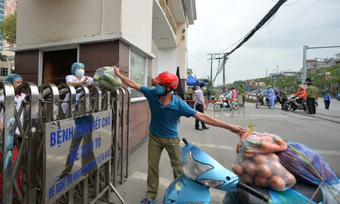 Cách ly toàn xã hội: Các hộ gia đình cầm cự được bao lâu?