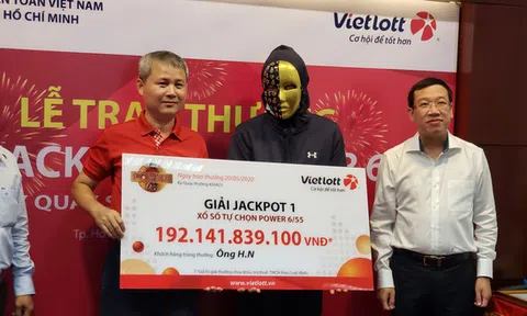 Người trúng Vietlott 192 tỉ vẫn muốn đi làm