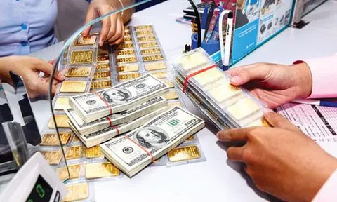 Đầu tuần, giá vàng và USD đồng loạt giảm