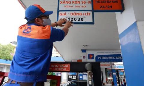 Giá xăng dầu hôm nay 28/5: Giảm liên tiếp