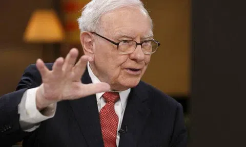 Tỷ phú Warren Buffett: Không nên đổ tiền vay để đầu tư lúc này