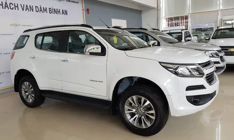 3 cú giảm giá xe gây sốc và sốt tại Việt Nam: Toàn từ nửa tỷ tới hơn 1 tỷ đồng, dư sức mua thêm chiếc xe thứ 2