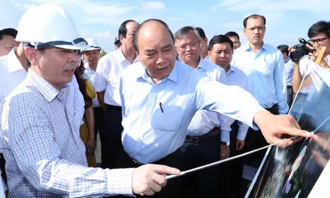 Thủ tướng: TP.HCM và 7 tỉnh sẽ là 'bát giác kim cương', vùng siêu đô thị hàng đầu Đông Nam Á và Đông Á