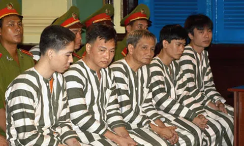 Kỳ 34: Năm Cam nhận án tử hình, đại gia đình “ông trùm” run rẩy