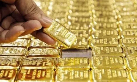 Giá vàng có thể vọt lên 55 triệu đồng/lượng, đầu tư vàng dài hạn ăn chắc lãi