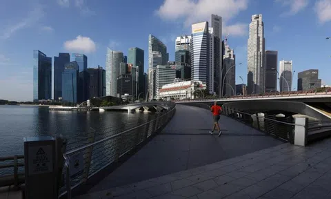 Mỹ và Trung Quốc 'rớt đài', Singapore tiếp tục là nền kinh tế cạnh tranh nhất thế giới
