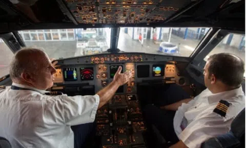 Bộ trưởng Nguyễn Văn Thể: 'Tạm dừng bay đối với các phi công quốc tịch Pakistan'