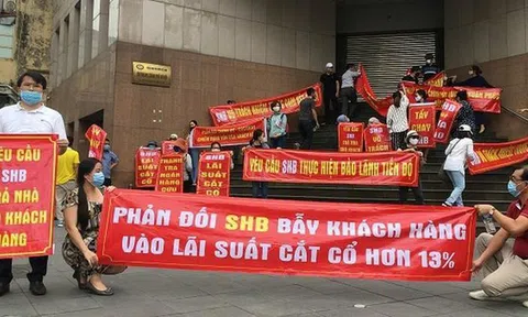 Sụt hố gánh nợ, nhà đầu tư bạc mặt ôm căn hộ 'view biển triệu đô'