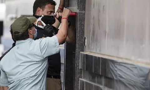 Hết hạn chót, đặc vụ Mỹ tiến vào lãnh sự quán Trung Quốc ở Houston