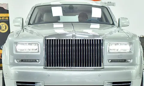 'Soi' Rolls-Royce Phantom II Hadar độc nhất thế giới tại Việt Nam