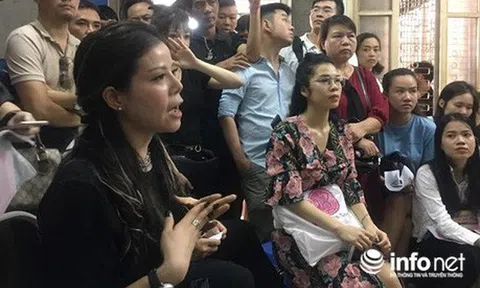 Vụ “Giám đốc xin đi tù”: Khách hàng kéo đến vây kín trụ sở GNN