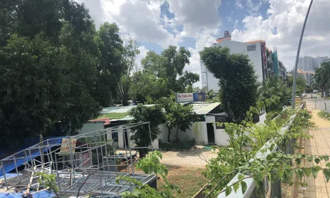 Khu đô thị Him Lam: Xà xẻo đất công viên, đường giao thông làm... nhà hàng, bãi giữ xe