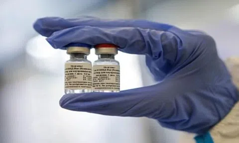 Bộ Y tế có kế hoạch đăng ký mua vaccine COVID-19 của Nga