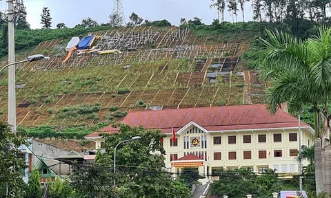 Chân dung đơn vị trúng thầu lắp khẩu hiệu 'mỗi từ gần một tỷ đồng' ở Hòa Bình