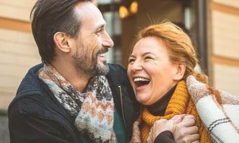 Nhiều cặp vợ chồng 'tiền ai người đó tiêu'