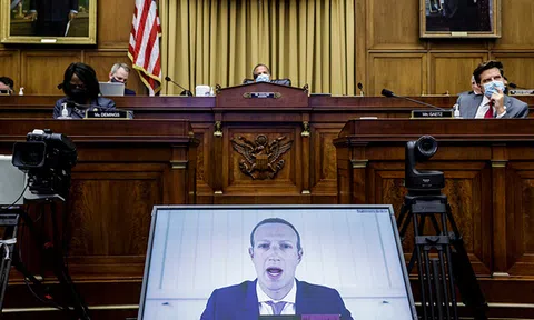 40 bang Mỹ cùng ký đơn kiện Facebook