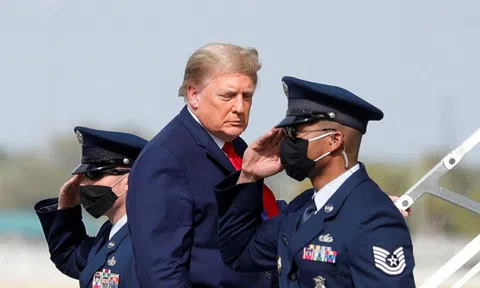 Vì sao các tập đoàn lớn quay lưng với Tổng thống Donald Trump?