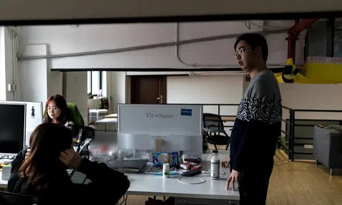 Nỗi ám ảnh làm việc đến chết trong ngành công nghệ Trung Quốc