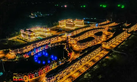 Điều gì làm nên sức hút của “siêu quần thể không ngủ” Phú Quốc United Center?