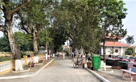 Doanh nghiệp phục vụ “cõi âm” duy nhất trên sàn, mỗi ngày mang về hơn 300 triệu đồng doanh thu