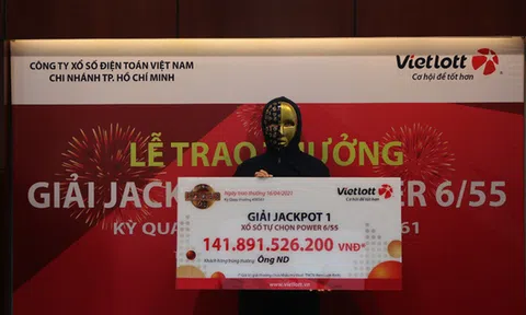 Một nam nhân viên văn phòng ở TP.HCM trúng số Vietlott gần 142 tỉ đồng