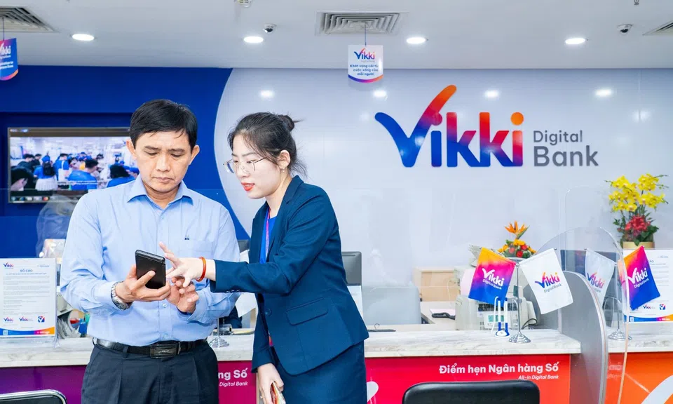 Vikki Digital Bank tấp nập đón khách tới giao dịch