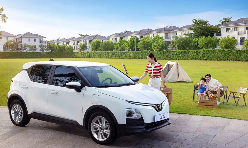 Ưu đãi dồn dập, trang bị vượt phân khúc - VinFast VF 5 hút khách dịp cuối năm